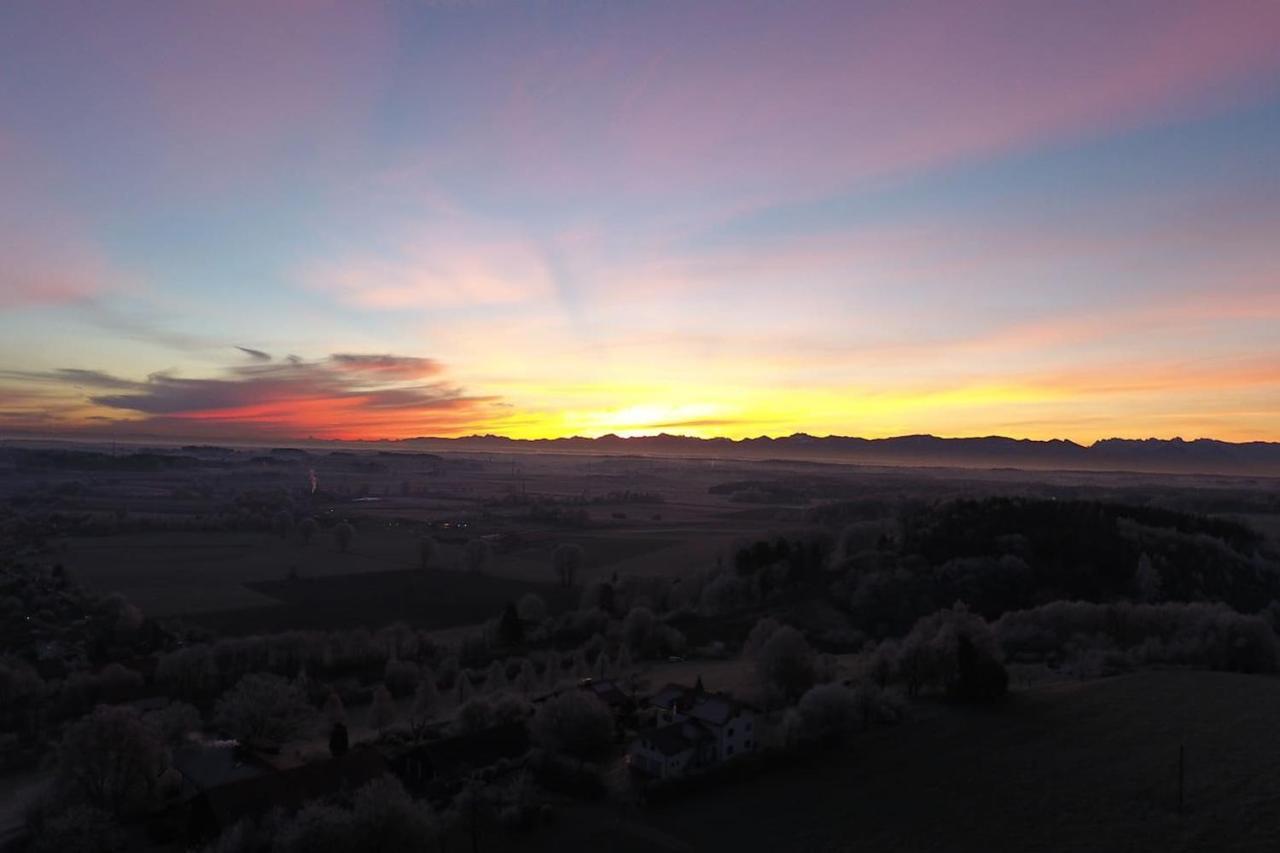 Alpenblick Nahe Muenchen Mit Outdoor Whirlpool - 21 Min Von Muenchen Mit Zug Assling Esterno foto